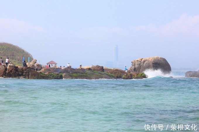 因大海到三亚，爱上大海