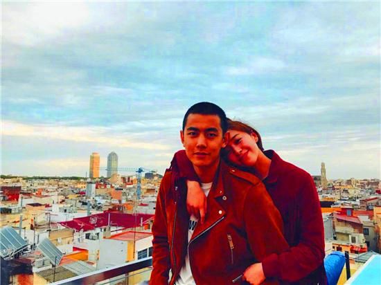 阚清子发文澄清分手谣言，网友质疑为何不早发，是炒作？