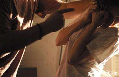 女子被多次家暴无法忍受 在朋友圈发遗书让大家见证 网友果断报警