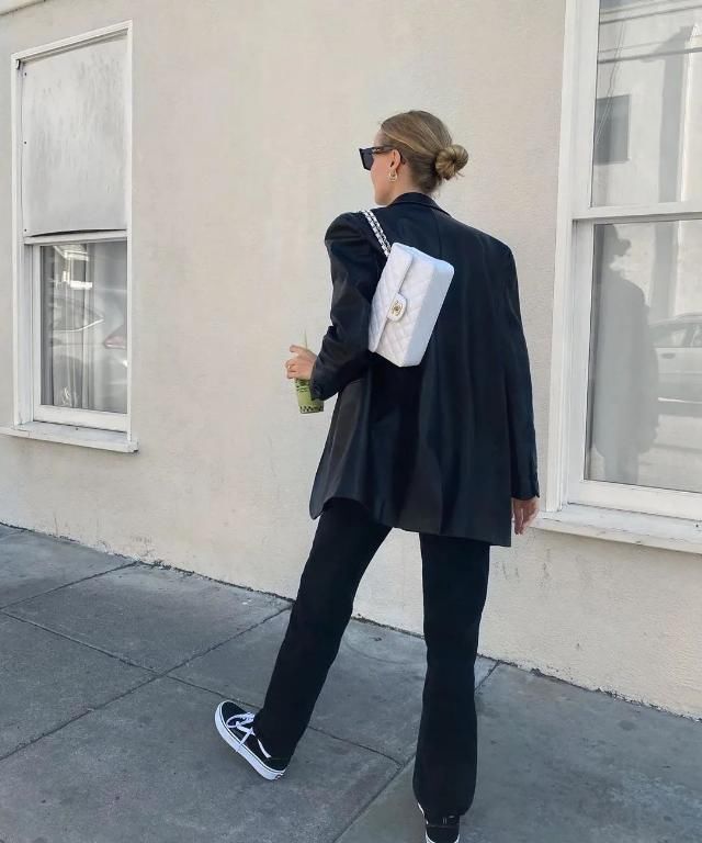 【TOP姐】一件黑色西装,打造16个时髦look!