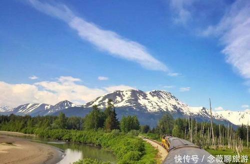 世界上最慢的火车，8小时行驶不到300公里，游客：开太快了