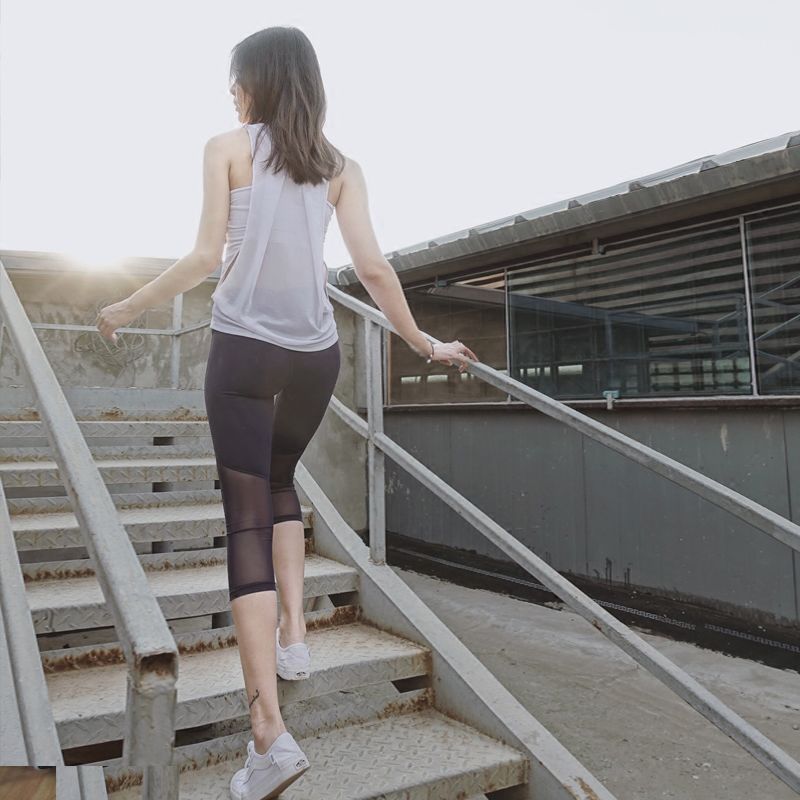 丰满女人不性感?瞧瞧下图这些女人，性感妩媚，简直让人一饱眼福