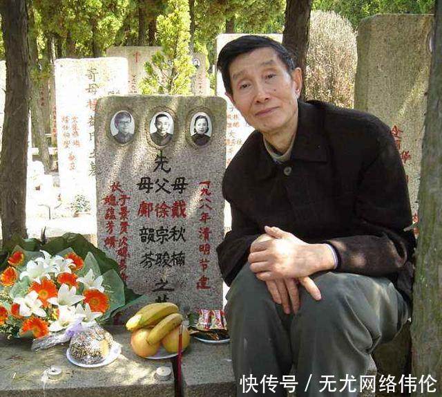  「市委书记」上海人徐景贤，曾任市委书记，晚年带病写回忆录，