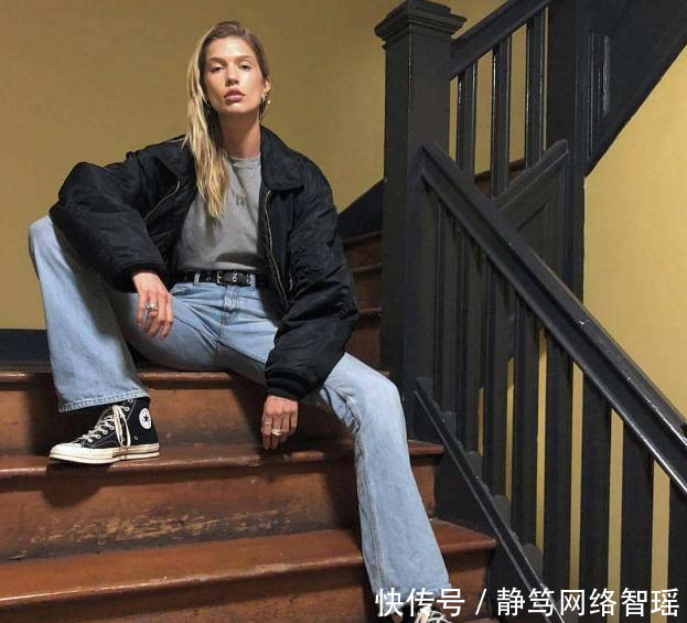 要买:今年一定要买的3双平底鞋,谁穿谁好看!