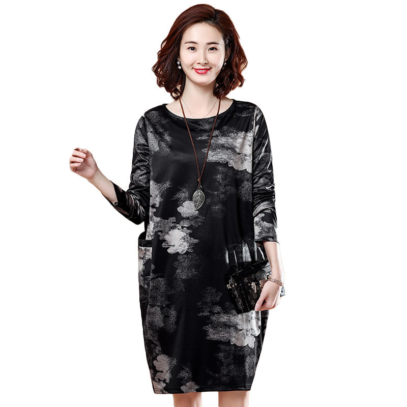 小姐姐引人瞩目的装扮，让你的美更加有效果，更漂亮