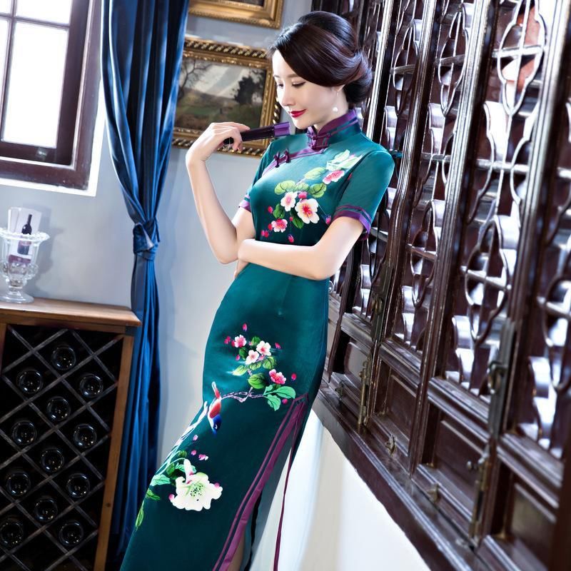 公司晚会，老公给我挑的这“旗袍”性感迷人，一不小心成了焦点