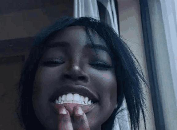 唯一看完想娶回家的黑人女子，完美诠释颜值胜过皮肤！