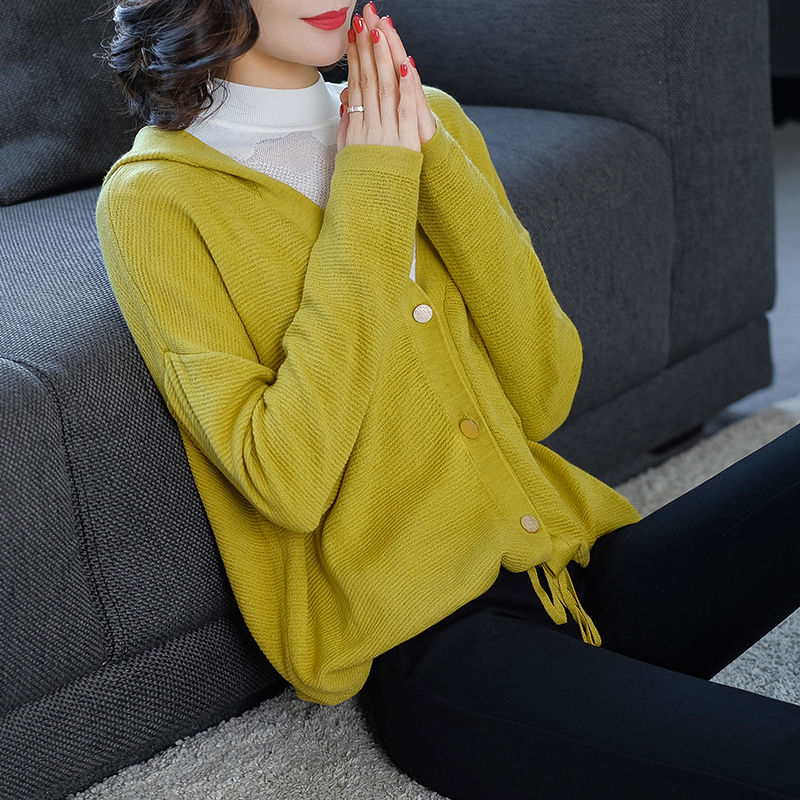 老婆看直播买的这几款秋装，虽败家却尤其好看，美的让人移不开眼