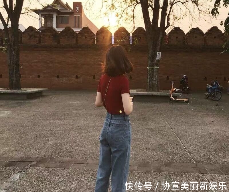 『宽松』那些显瘦的时尚单品,来看下有没有你喜欢的呢