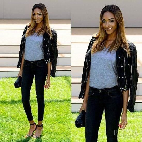 又被黑珍珠维密卓丹邓现身伦敦惊艳了，不愧是“全球最美面孔”