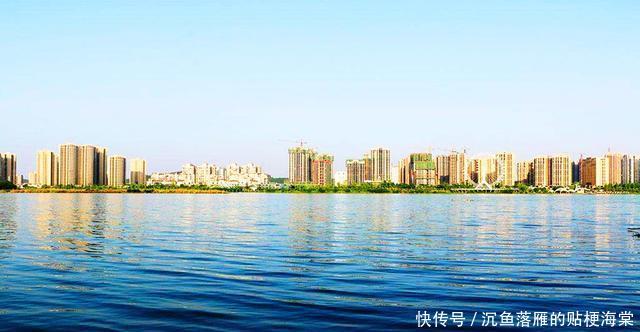  #小市#四川第二小市，比内江还小，相当于0.4个泸州，能并肩成都