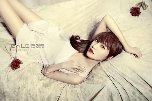 必收藏！百张女孩与花摄影作品！-右视觉十周年饕餮视觉盛宴。