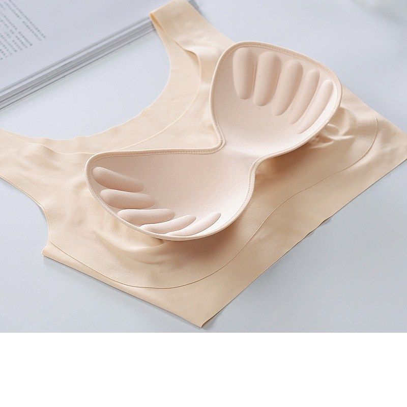 闺蜜不会穿文胸，我嘲笑了她，可没想到她竟然用了这种方法