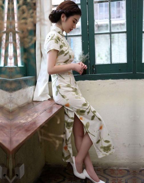 旗袍两边为什么要开叉?原因很多人都不知道,你知道吗?