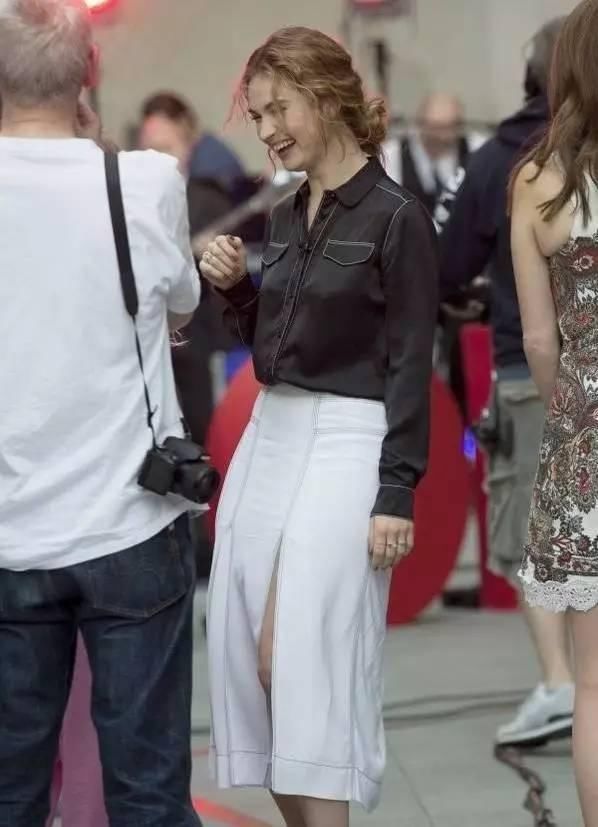 现在的这些流行单品,全是周慧敏王祖贤她们玩剩下的!