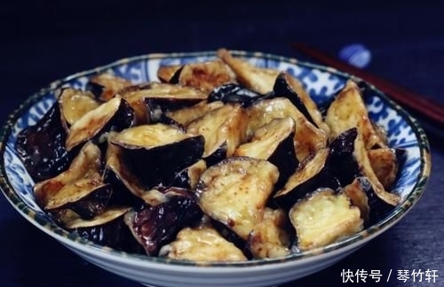  「学生」最“长肉”的4种素菜，比吃肉要增肥，学生党几乎都“躺枪”！