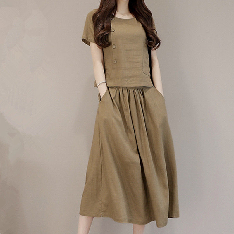 有一种裙子:叫“木耳裙”,上身显嫩显白显瘦,配上高跟鞋太美了