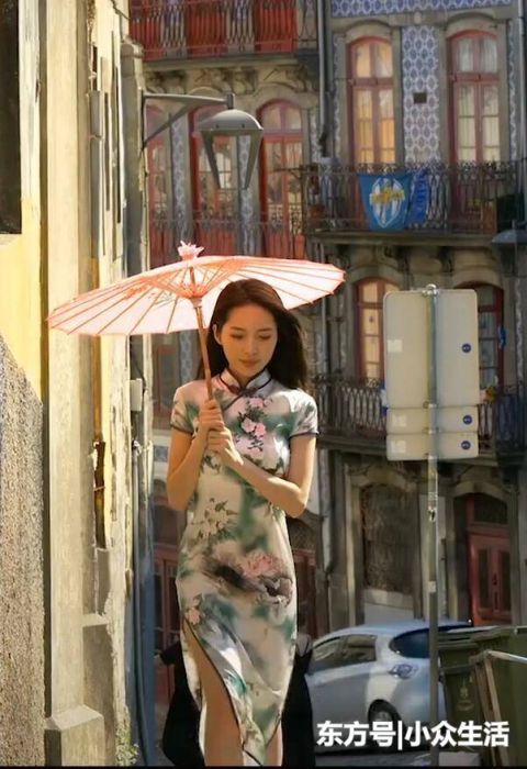  美女|桌球裁判王钟瑶穿上旗袍后，有一种扑面而来的清纯