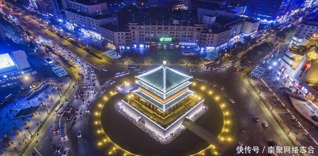 “高铁丝路”即将全线贯通 西安三小时到兰州, 一个晚上到新疆