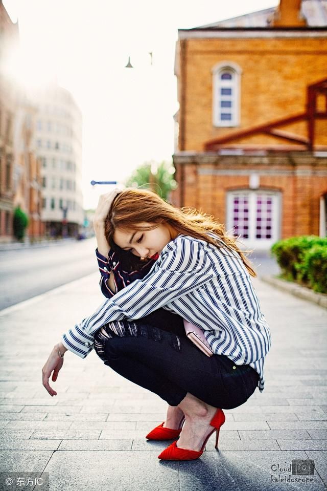 气质女神最爱的小秘密，尖头高跟鞋绽放魅力女人味