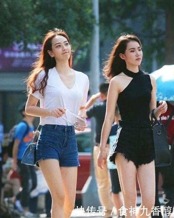  [气质]热情活泼的时尚街拍：身材修长的美女，展示女神的完美气质