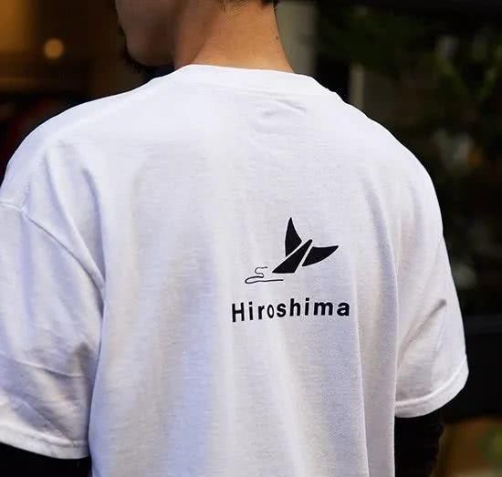  『潮牌』除了卖衣服都在做些啥？你不会还觉得它是“潮牌”吧？