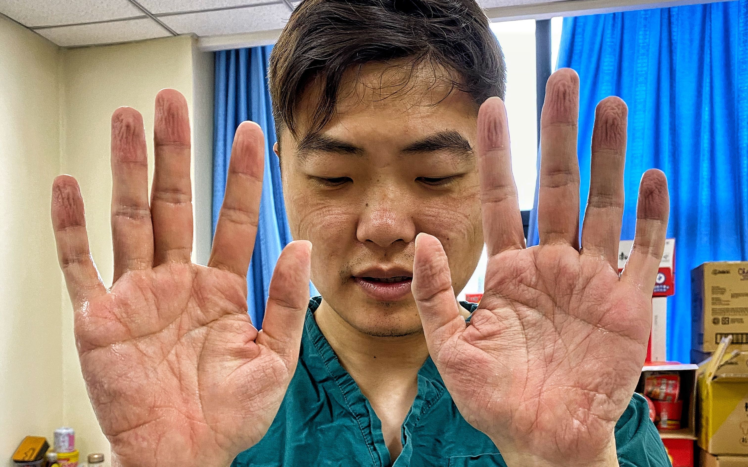  【摄影记者】一位摄影记者的65天武汉记忆：7万张照片，读懂这座城