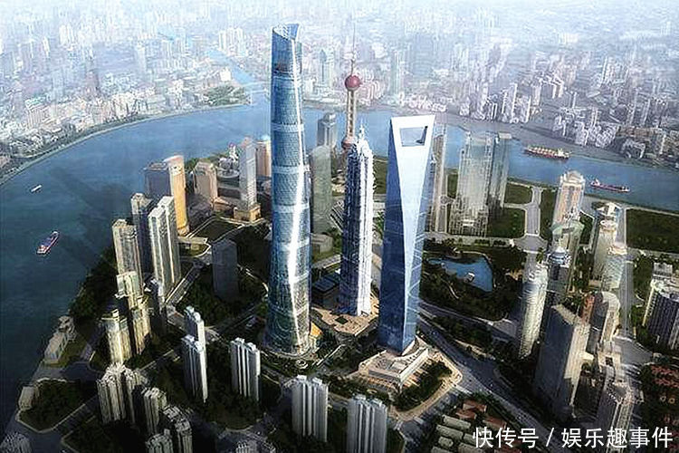  [设计师]中国耗资148亿建第一高楼，刮风摆动幅度达一米？设计师