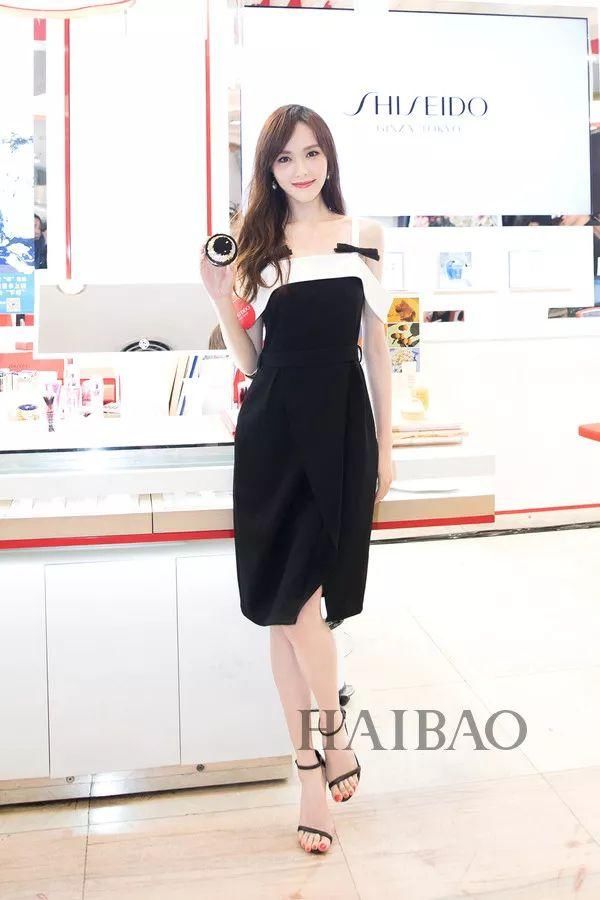 纳尼| 唐嫣快要嫁给罗晋了?就连衣品也变更高级了!