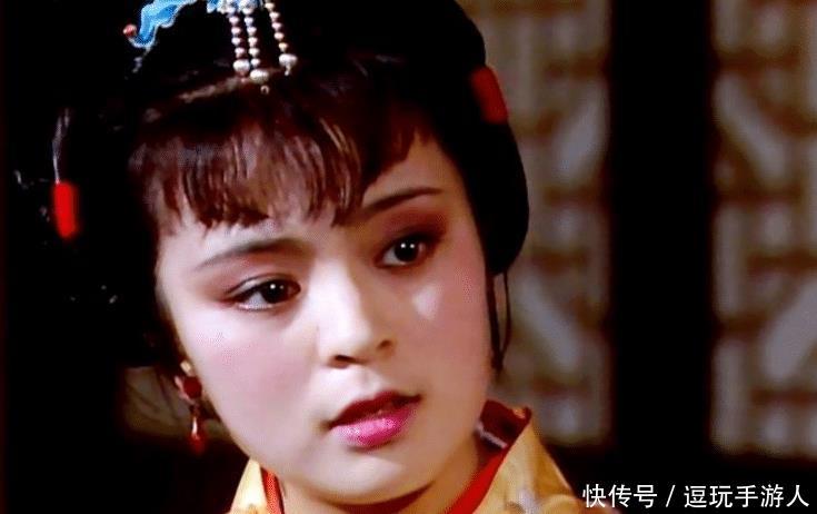  『爱好』大观园女儿们的爱好，王熙凤是治家，林黛玉是葬花，薛宝钗是什么