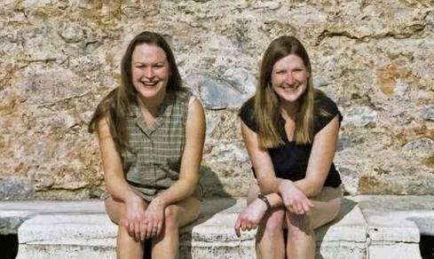 古罗马“坐便式”男厕火了，比亚洲蹲还舒服，世界闻名不是虚的