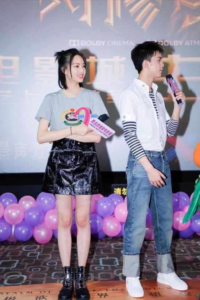 《阿修罗》虽然撤档,但张艺上却凭着能“逼死”超模的长腿火了!