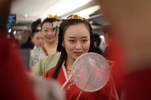  #直达#今天，湖北再通一高铁！襄阳将直达北京上海？