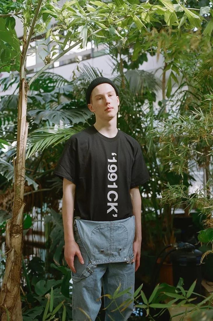 俄罗斯的时装可比足球好看多了，比如维特萌