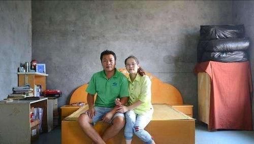  【外出】近年农村，外出打工又出“新怪象”，农民已经习以为常