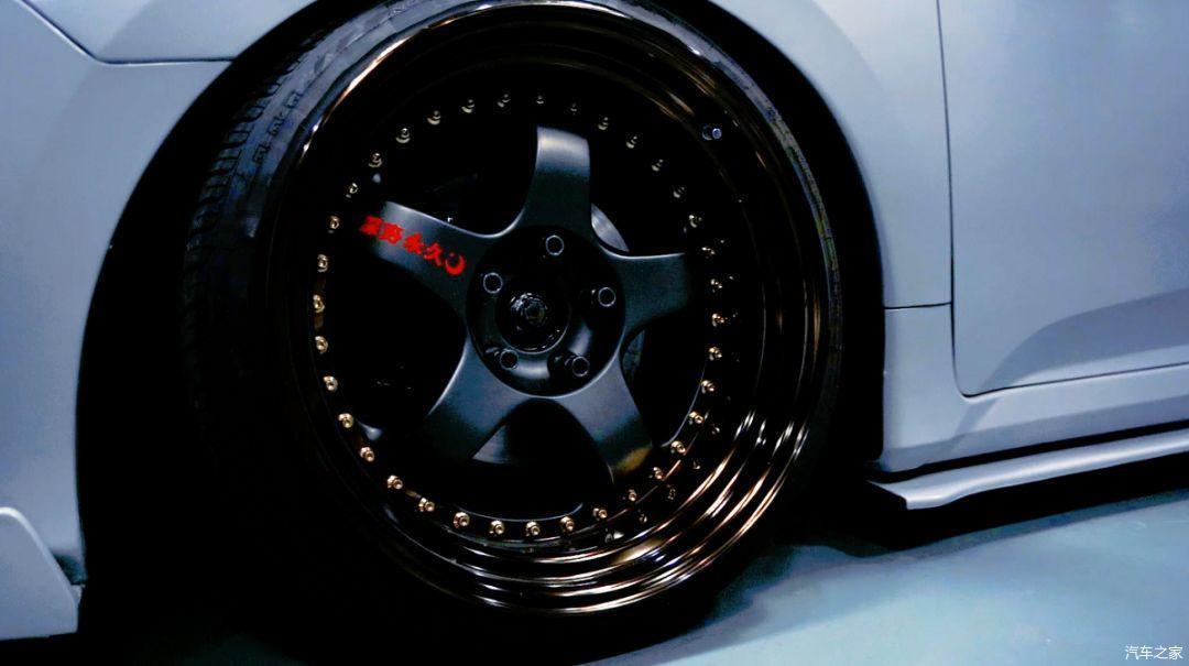 末日风格本田思域达成记——风蚀涂装现场记录