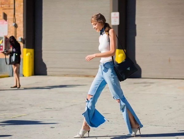 不能当首饰的腰带不是好丝巾