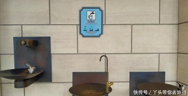 迪士尼允许自带食物、瓶装水!“严防死守”背后,食品饮料三年赚