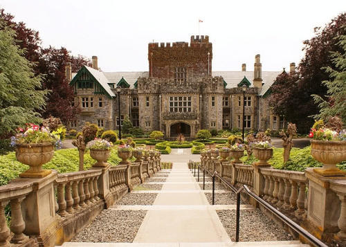 全球最美的10个国家，最适合情侣一起旅行，看看你都去过几个？