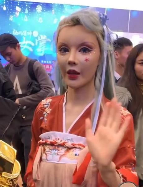 拔刀■“汉服”谁穿谁好看?当迪丽拉穿在身上的那一刻,网友:拔刀吧!