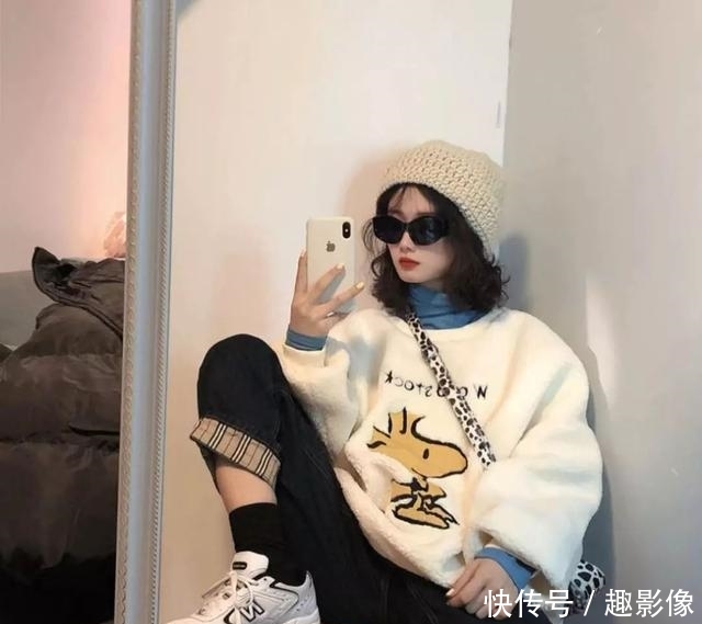 卫衣■卫衣这样穿才不会无聊！
