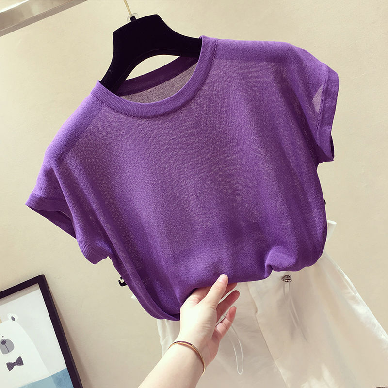 厉害了,表姐穿的精致小衫高贵又美嫩,居然都火到国外了