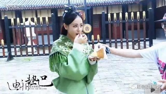 baby假吃，迪丽热巴强凹吃货人设，女明星为了减肥都怎么了?