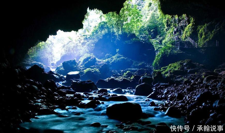 广西百色人口最多的县级市, 和越南接壤, 被称为“小桂林”