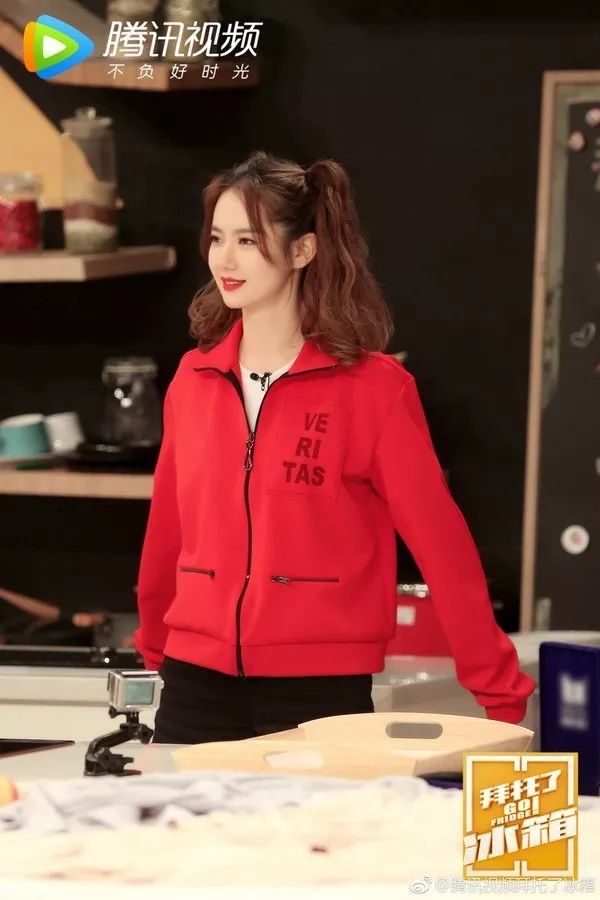 萌娃| Lucky加入星娃豪华套餐!请问戚薇是先教了她爱美吗?