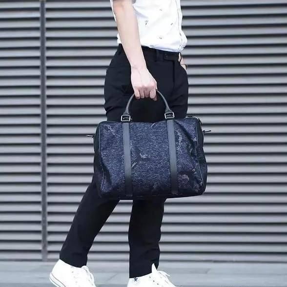  #商务休闲#6款不同功能男包搭配，春夏季助力品质型男成为都市摩登新贵族！