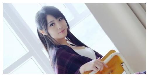 “暗黑芭比”妆后疯狂吸粉，卸妆后更惊艳，网友纷纷求交往！