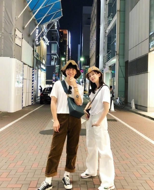 韩火火换搭档了，江疏影做她的模特，赢在腿上！