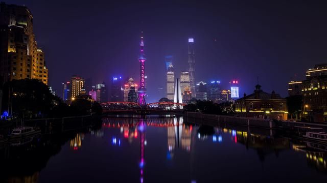 我国最大的城市群，世界6大城市群之一，经济作用深远