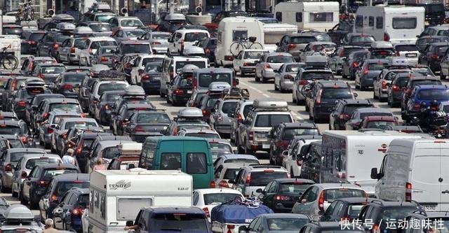  「明年」明年7月1日后，高速迎来利好政策，加快不停车收费系统